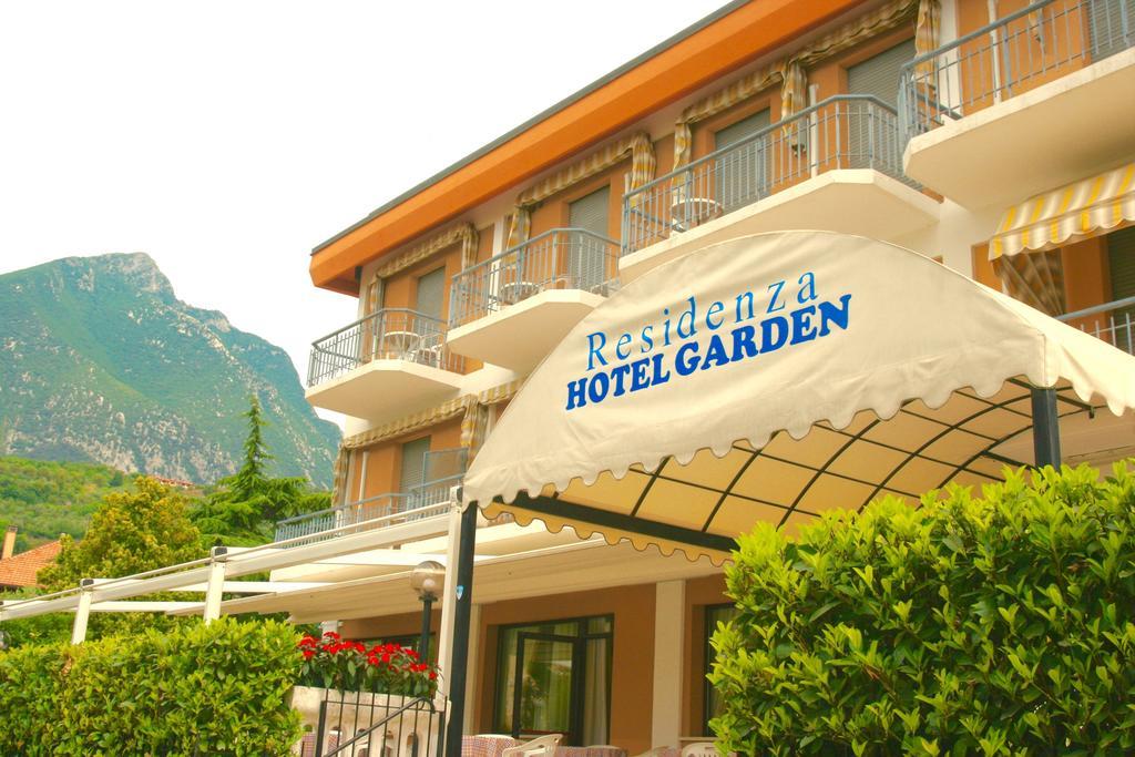 Residenza Hotel Garden Toscolano Maderno Extérieur photo